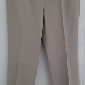 The LIMITED: Women's Tan Pants Size 10